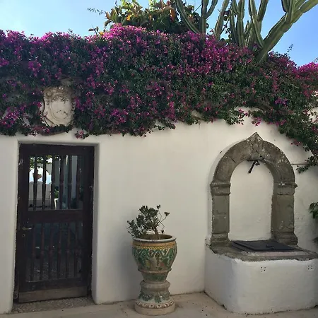 Casa Colette Nyaraló